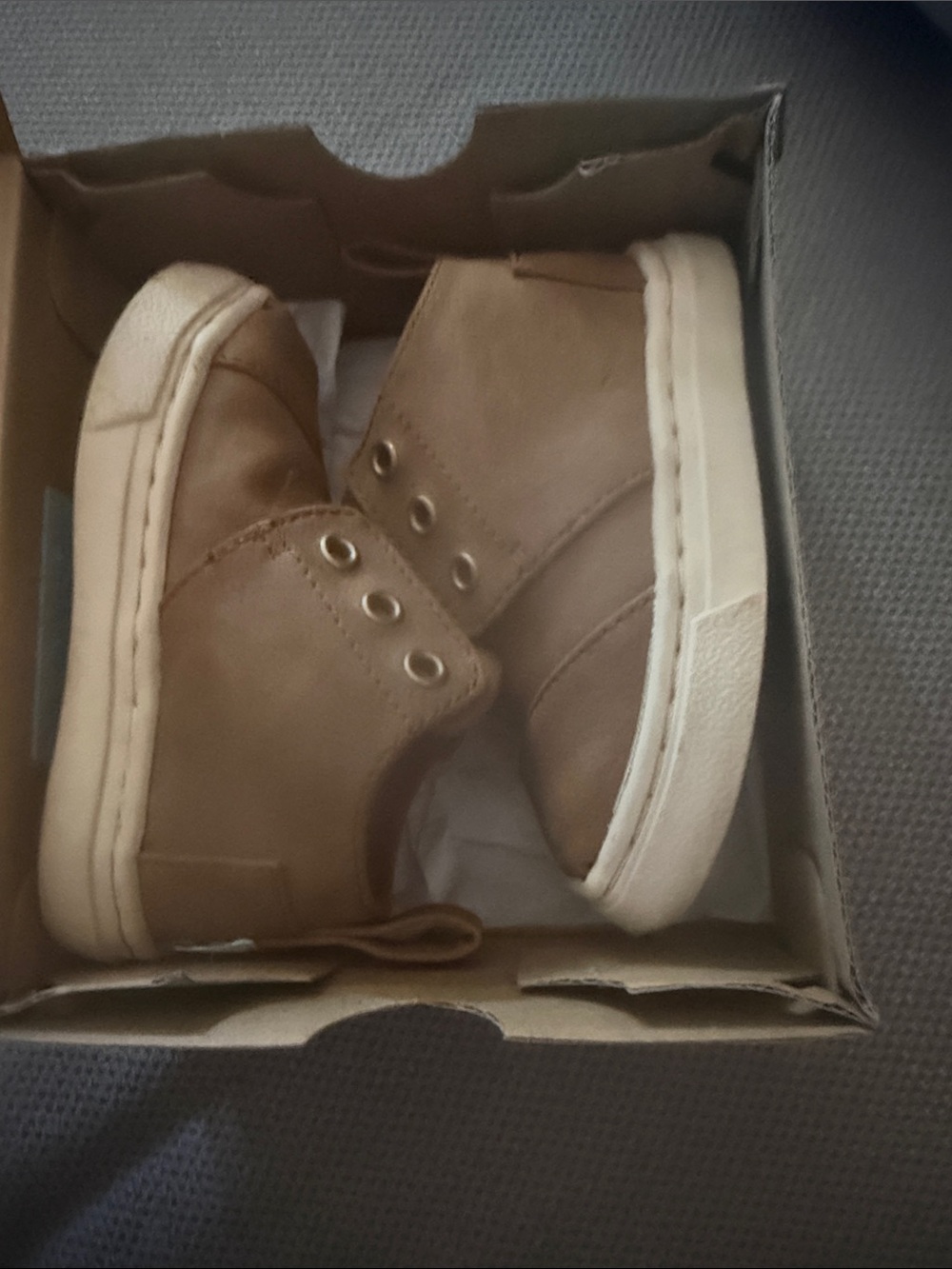 Toms Brown High-Top Kids Boots with White Sole